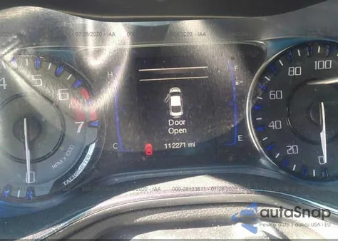 2015 Chrysler 200 S z USA, uszkodzony, nr VIN 1C3CCCBB6FN733058